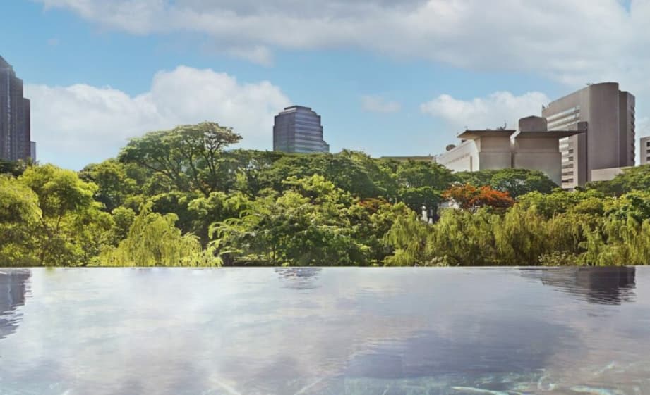 Kimpton Maa-Lai Bangkok pool
