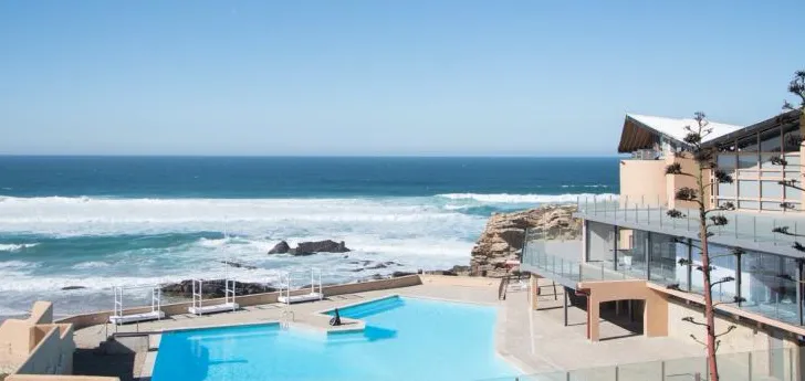 Arriba by the Sea pool