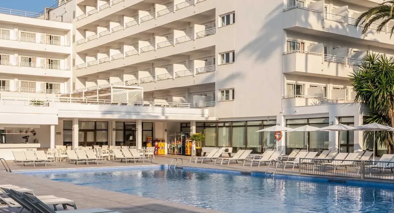 Globales Santa Ponsa Park pool