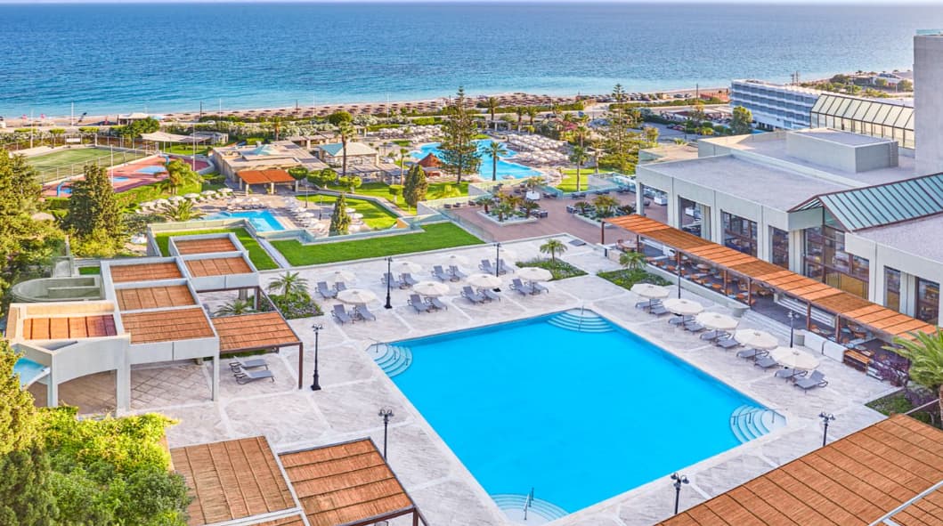 Sheraton Rhodes Resort pool