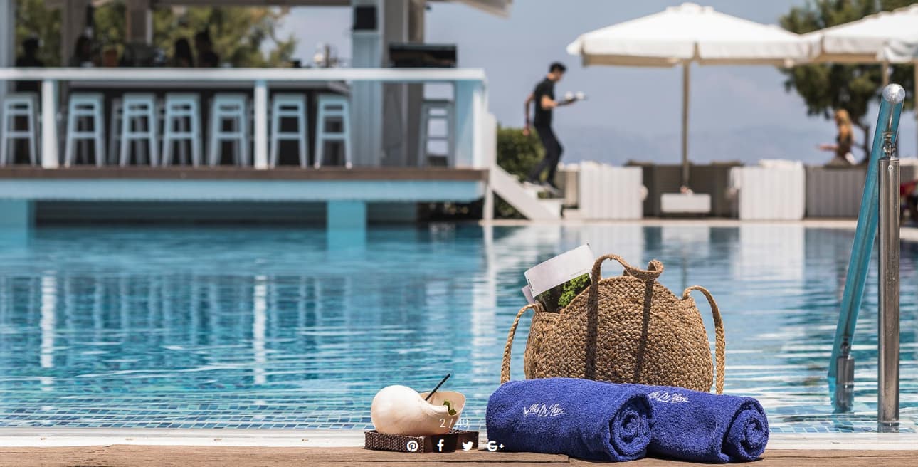 Villa Di Mare Seaside Suites pool