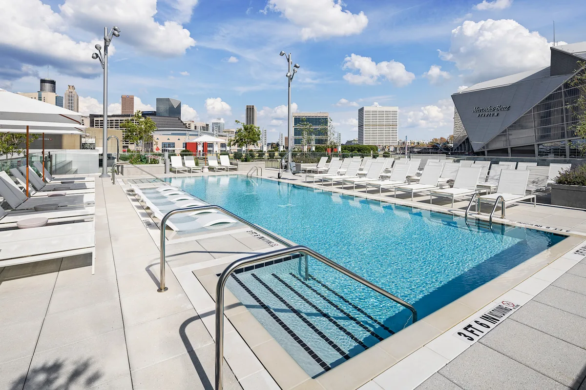 Pool day passes in USA