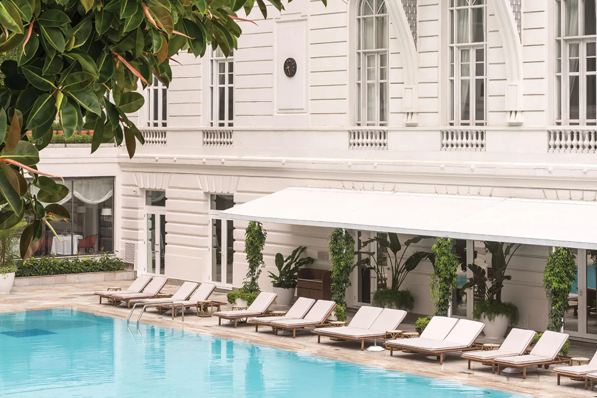 Pool day passes in Brazil